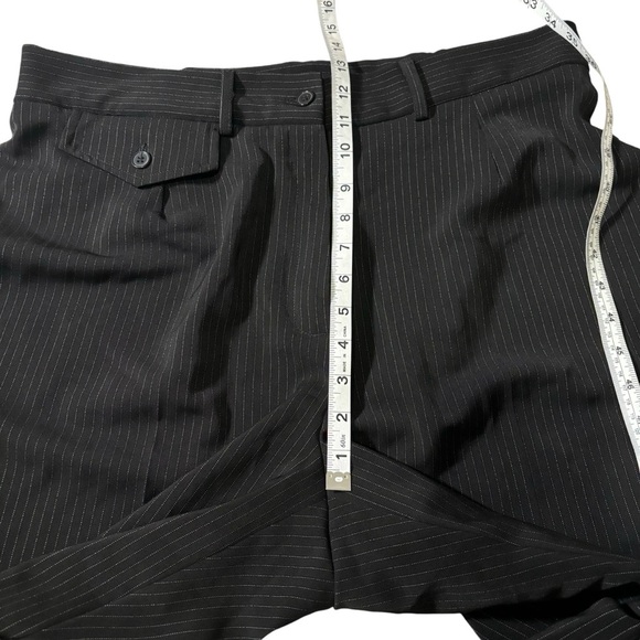 NWT Larry Levine Woman Stretch Pinstripe City Shorts Dress Up Going Out Size 20W - Picture 14 of 16